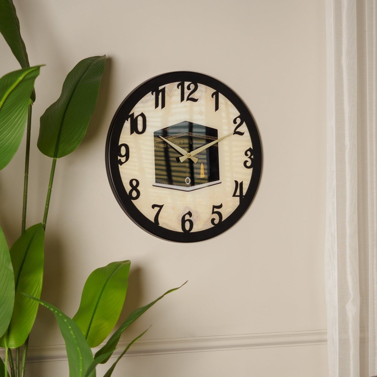 Kaaba Shareef Metal Wall Clock - Plexyglass Covered - WAMS018