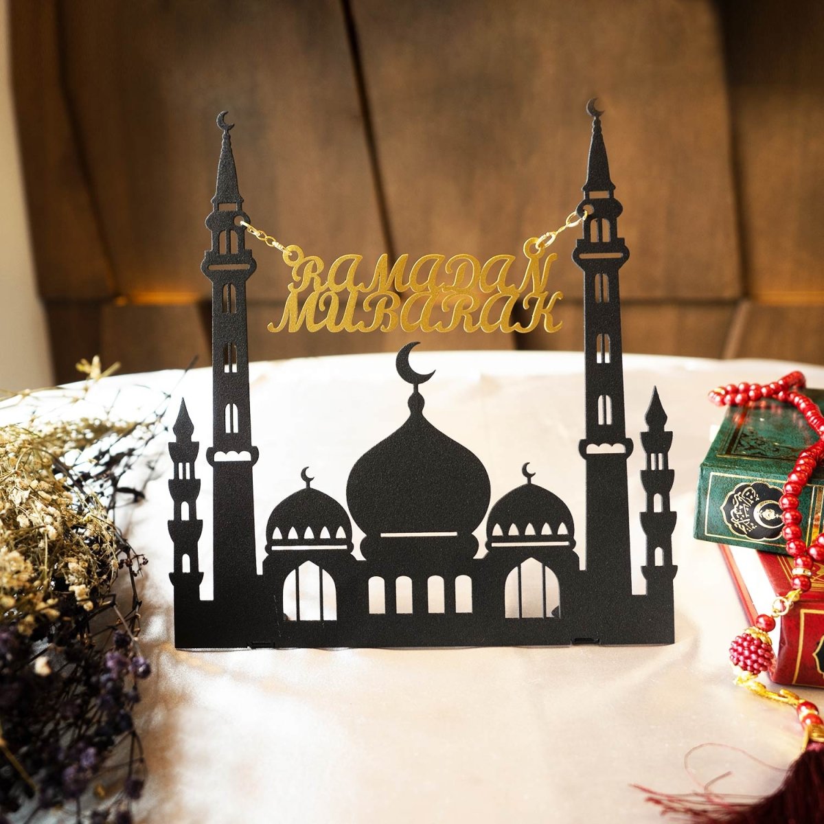 Ramadan Mubarak Metal Tabletop Decor - WAMH101