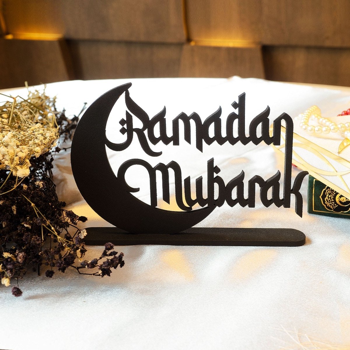 Ramadan Mubarak Metal Tabletop Decor - WAMH107